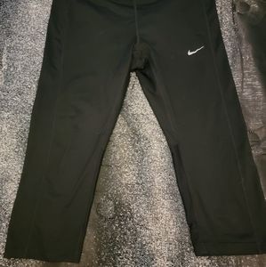 Nike crop drifit legging size large